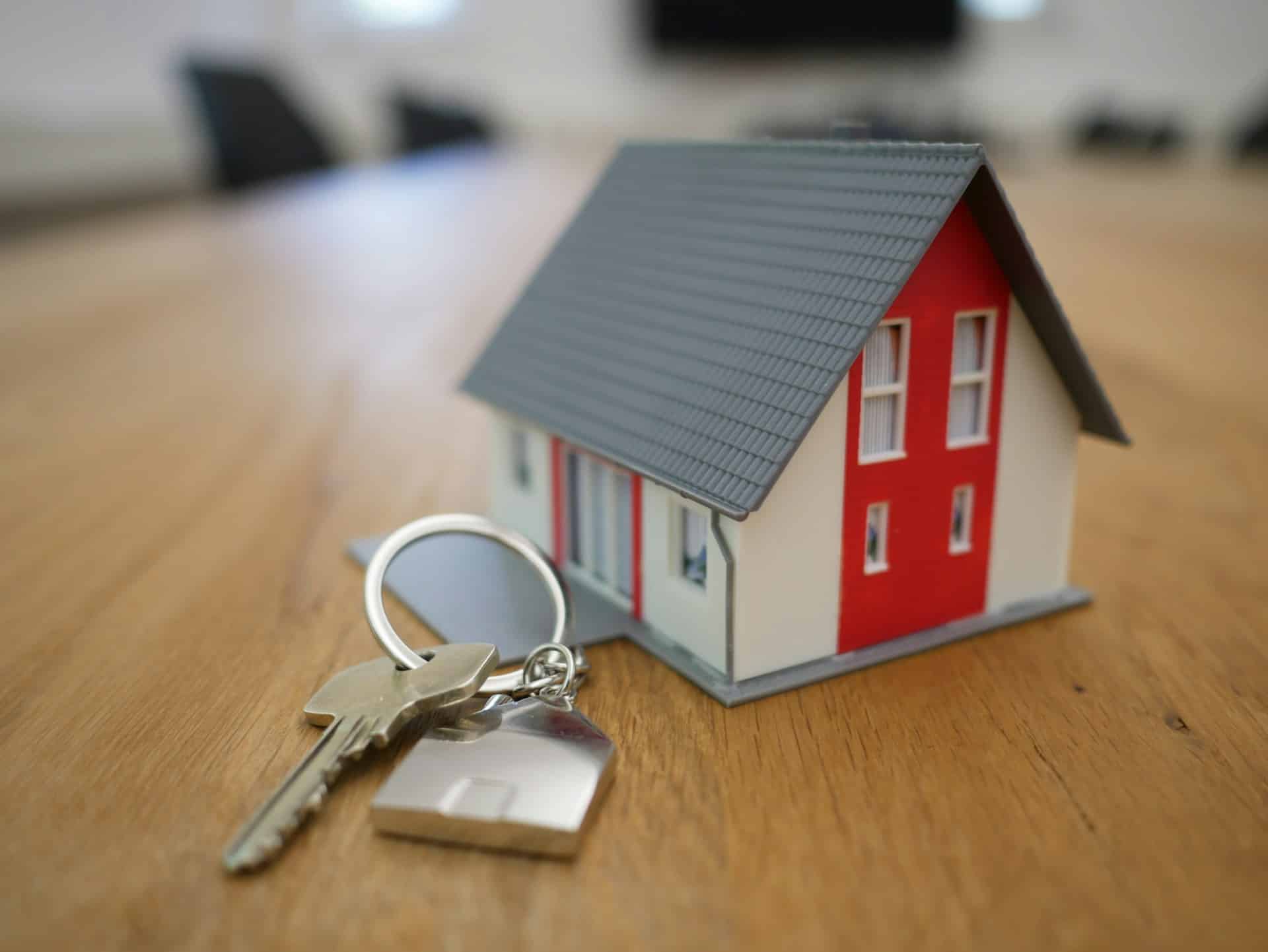 home modal in mortage broker office